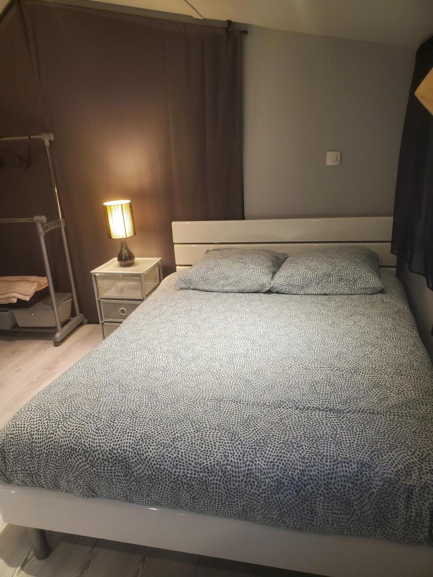 Grande Chambre Poissy Extérieur photo